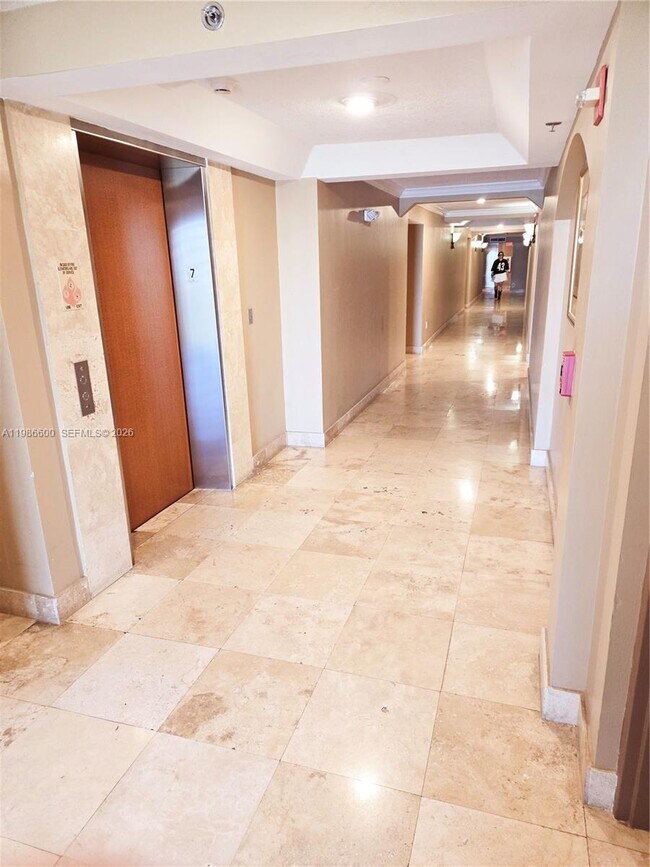 Building Photo - 1650 Coral Wy