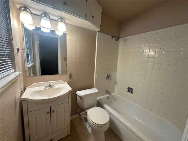 Building Photo - 1502 Aransas Dr