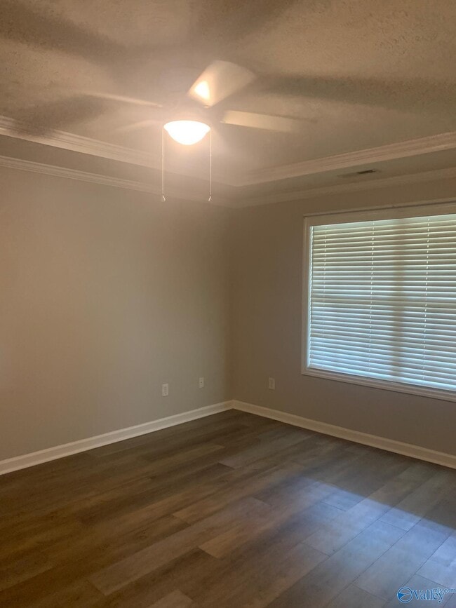 Building Photo - 1415 Bridgewater Pl