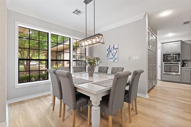 Building Photo - 12041 Shady Creek Dr