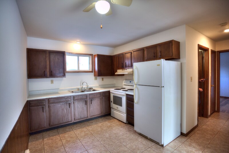 Building Photo - 421 S Suffolk St