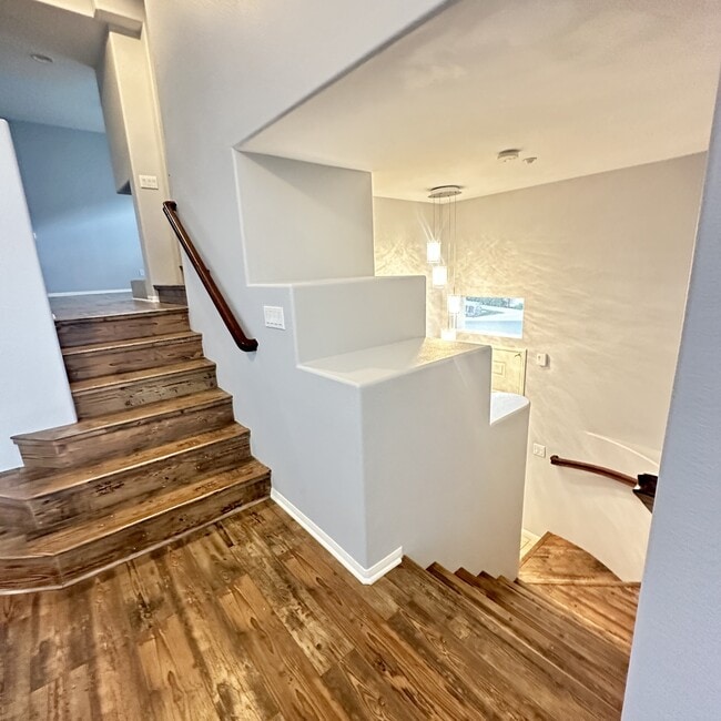 Building Photo - 2649 Villas Way