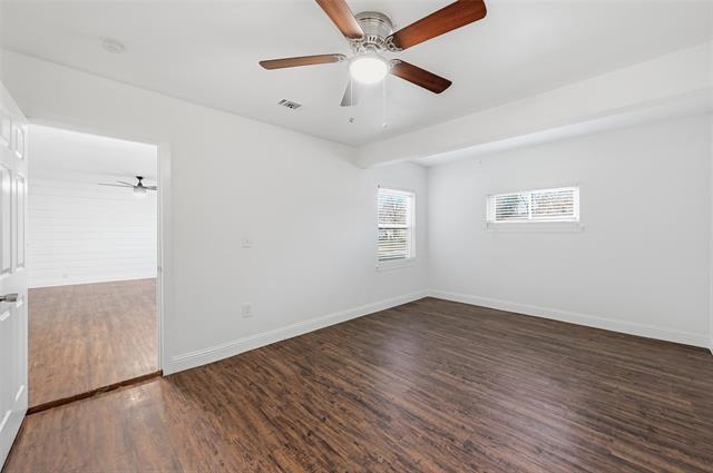 Building Photo - 1005 Highland Dr