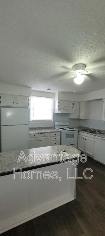 Building Photo - 720-726 N 70th St