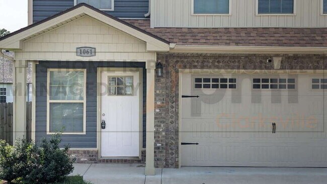 Building Photo - 1061 Dublin Dr