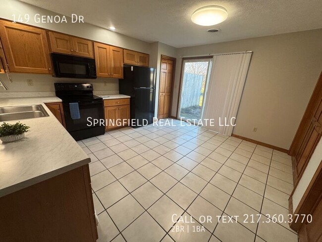 Building Photo - 149 Genoa Dr