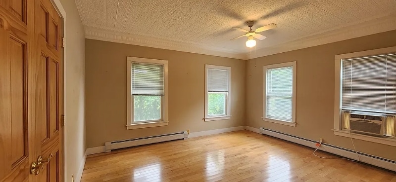 Building Photo - 170 S Main St