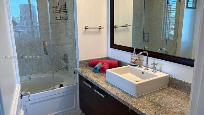 Building Photo - 185 SW 7th St