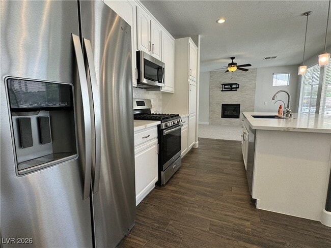 Building Photo - 2385 Quintet Ave