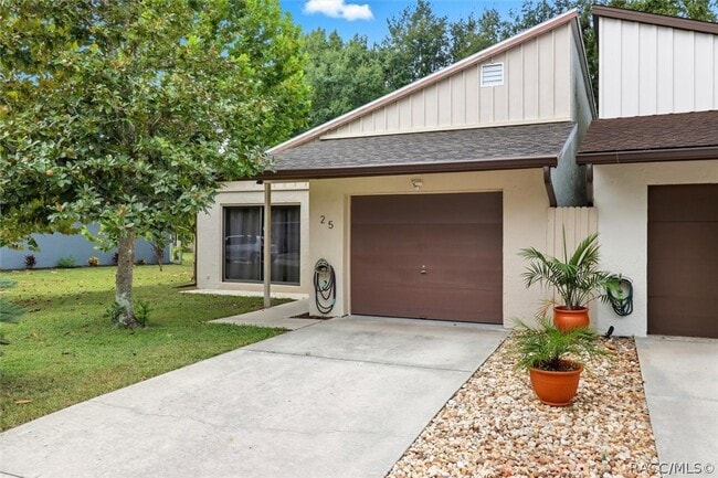 Building Photo - 25 Jamaica St