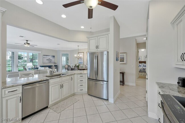 Building Photo - 5012 Maxwell Cir