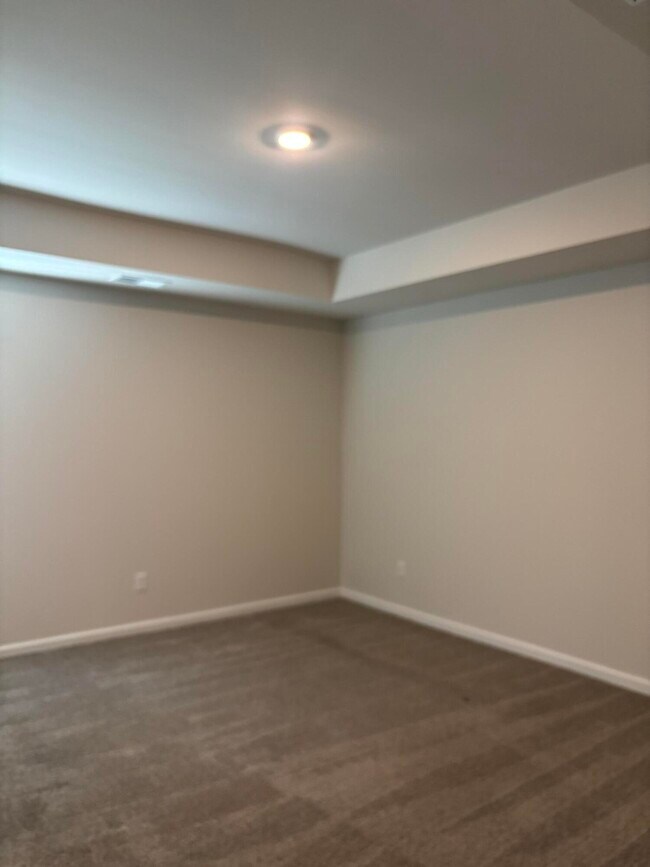 Building Photo - 1848 Lacebark Dr