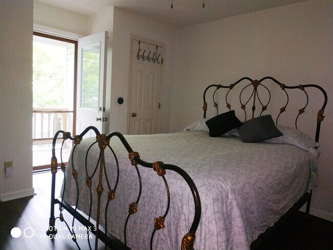 Building Photo - 4211 Beasley Ct