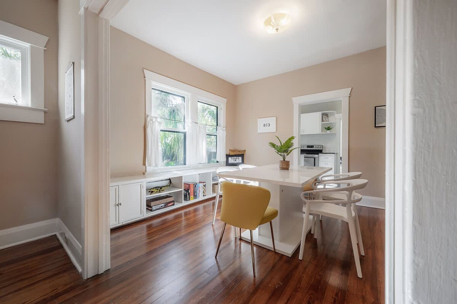 Building Photo - 5708 N Suwanee Ave