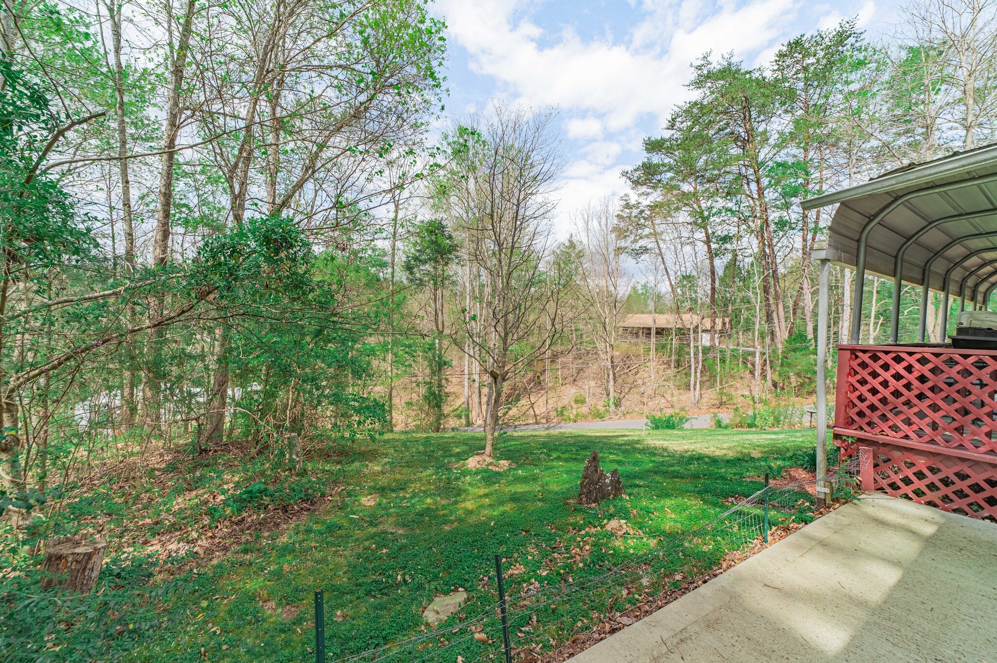 Building Photo - 1748 Paulas Huskey Cir