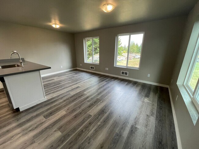 Building Photo - MAC EN, LLC 3