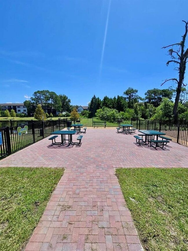 Building Photo - 5563 Millennia Park Dr