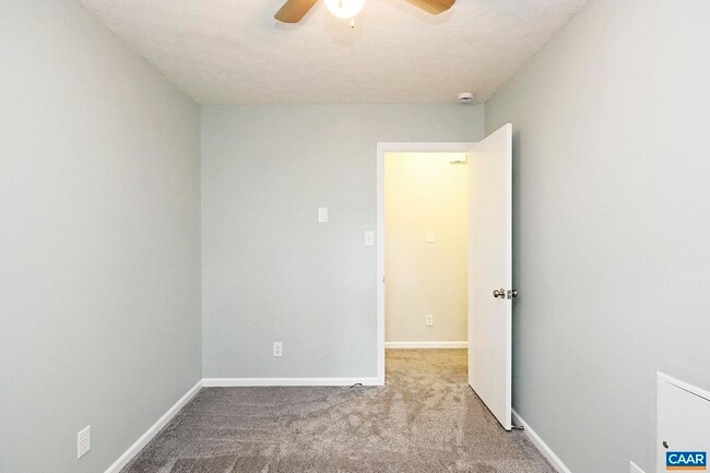 Building Photo - 930 Claudius Ct