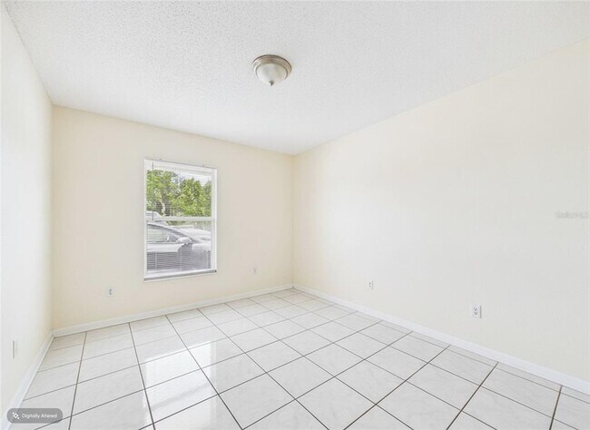 Building Photo - 1411 E 109th Ave