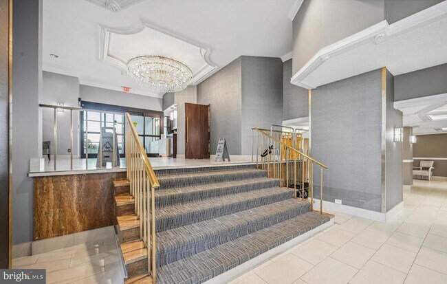 Building Photo - 5500 Friendship Blvd