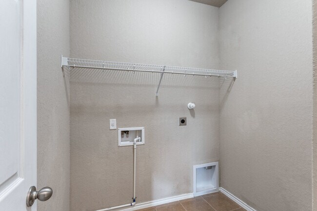 Building Photo - 5710 Abiding Way