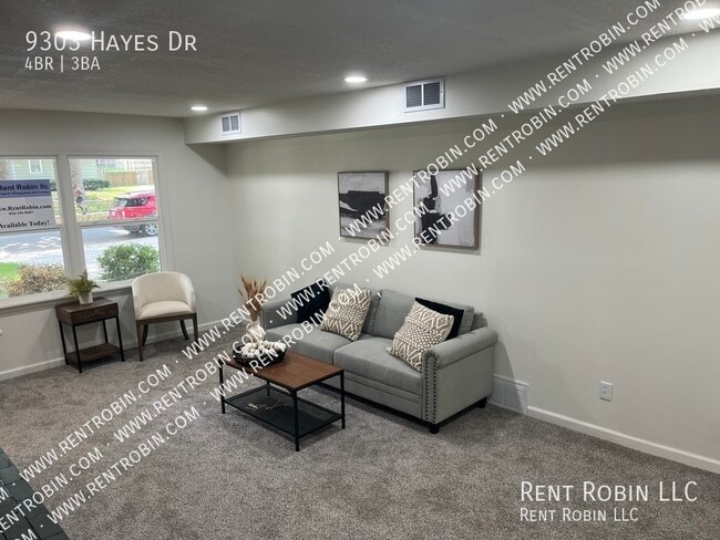 Building Photo - 9303 Hayes Dr