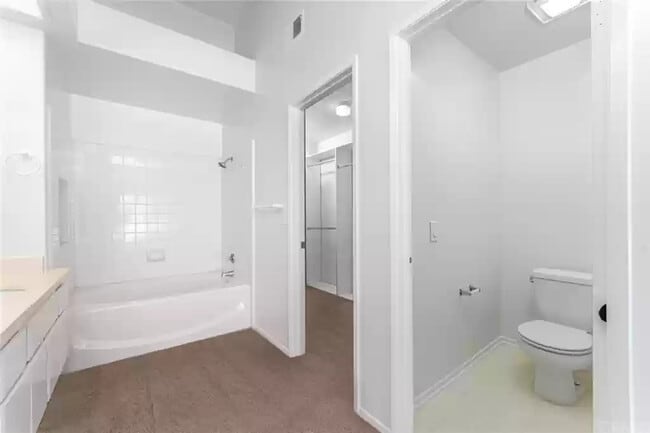 Building Photo - 25205 Via Azul