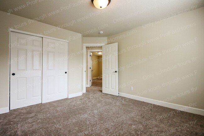 Building Photo - 17481 SW Winona Ln