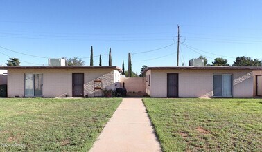 Building Photo - 95 E Jennifer Ln