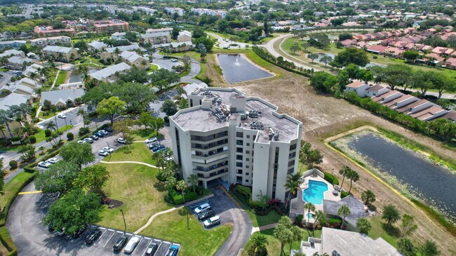 Building Photo - 6372 La Costa Dr