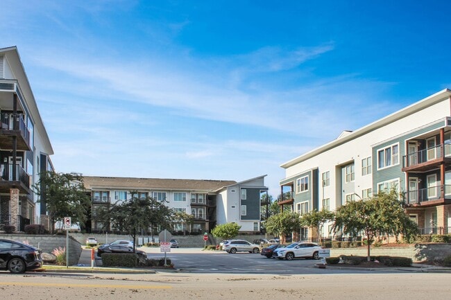 Interior Photo - BlueStone Apartments