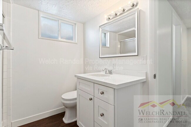 Building Photo - 5195 S 300 W