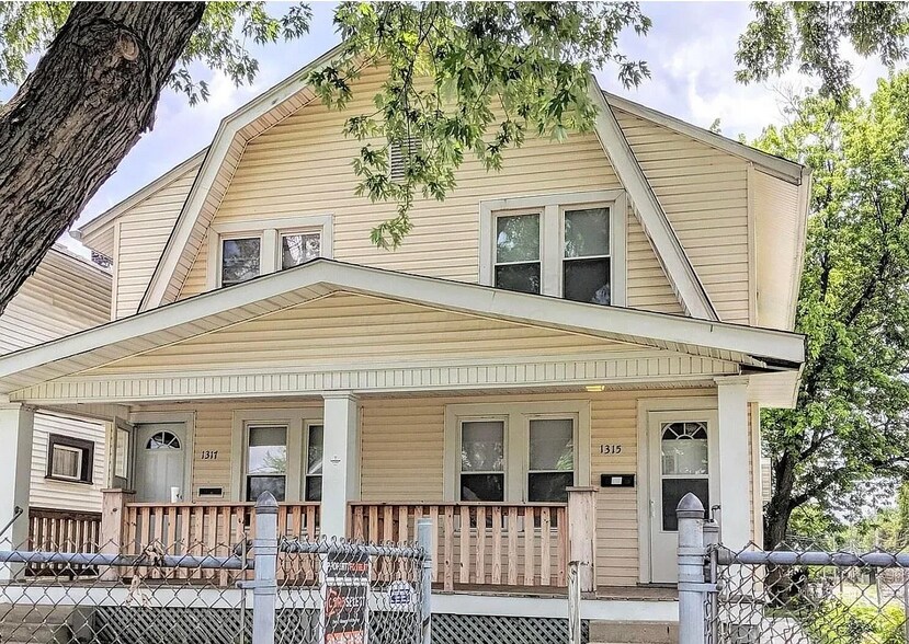 Building Photo - 1315 E 18th Ave