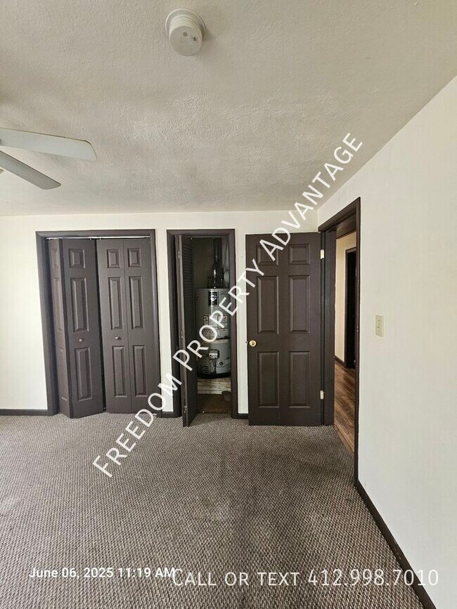Building Photo - 130 Hall Ave