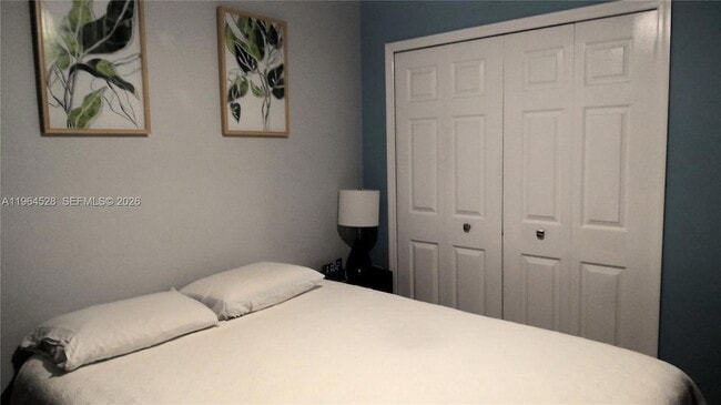 Building Photo - 12614 SW 54th Ct