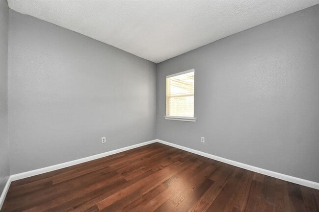 Building Photo - 9211 Autumn Harvest Dr