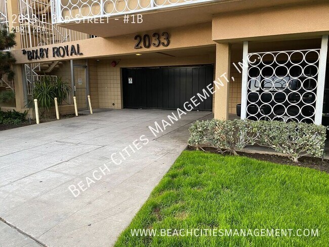 Building Photo - 2033 E 3rd St