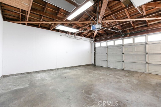 Building Photo - 16931 Itasca St