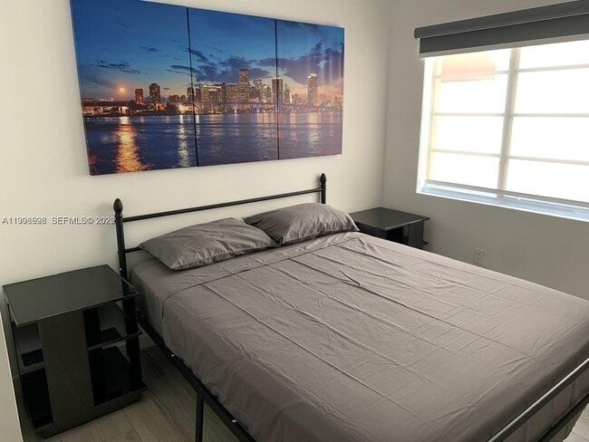 Building Photo - 1450 Meridian Ave