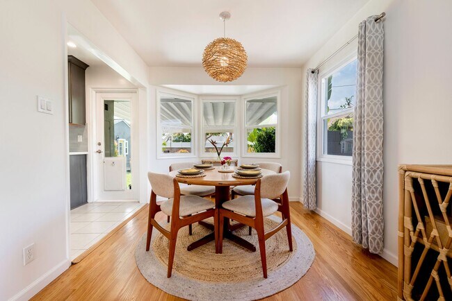 Building Photo - South of Conant 3 Bedroom, 1 Bath Home on over 5000 Square Feet, an entertainers dream!