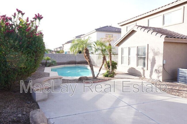 Building Photo - 3281 S Martingale Rd