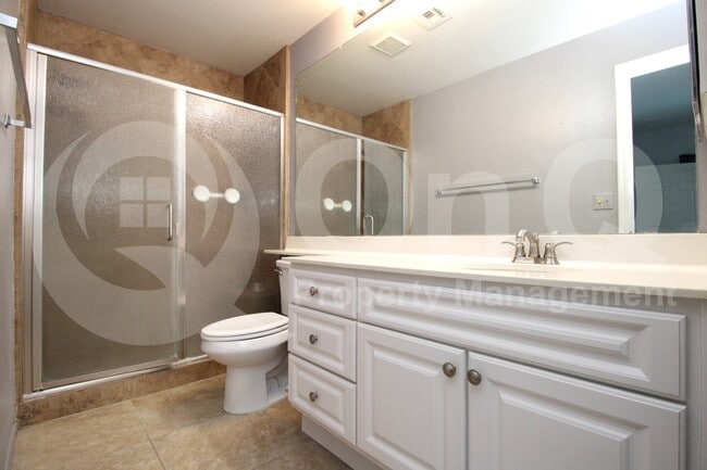 Building Photo - 11375 E Sahuaro Dr