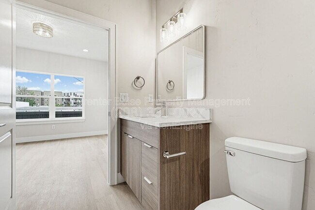 Building Photo - 4326 Greentrail