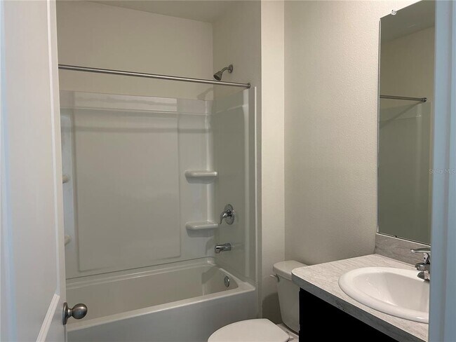 Building Photo - 17218 Reserva Dr
