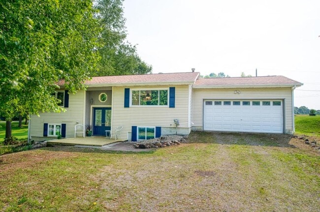 Building Photo - 3620 Zimmer Rd