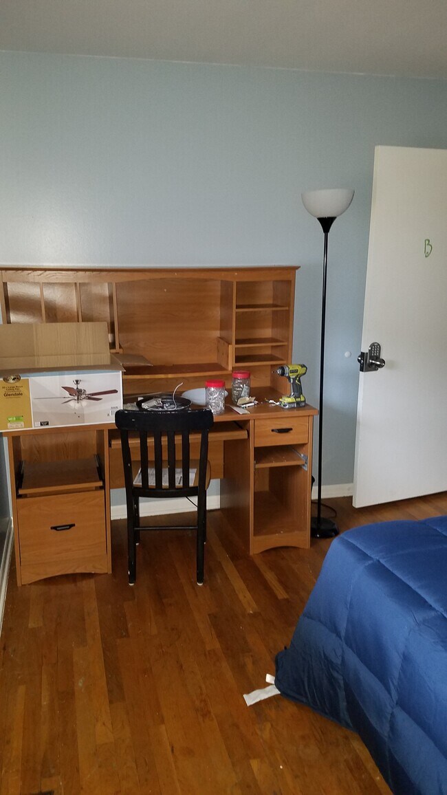 Building Photo - 2853 Chesfield Dr