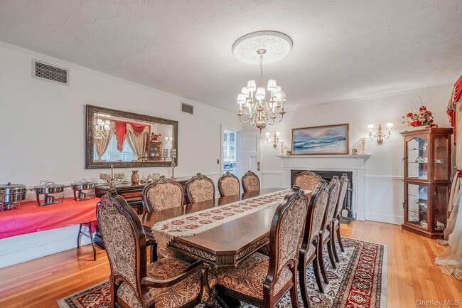 Building Photo - 5 Kohlsaat Ct