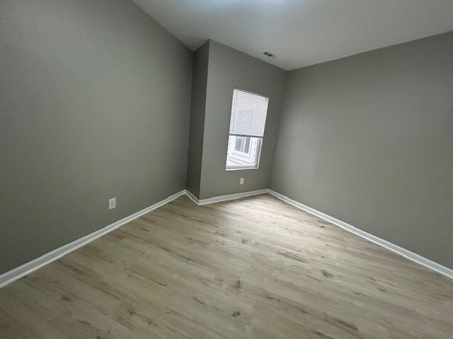 Building Photo - 576 E Fall Creek Pkwy N Dr