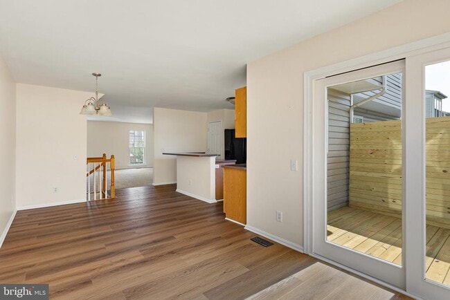 Building Photo - 22 Crenshaw Ct