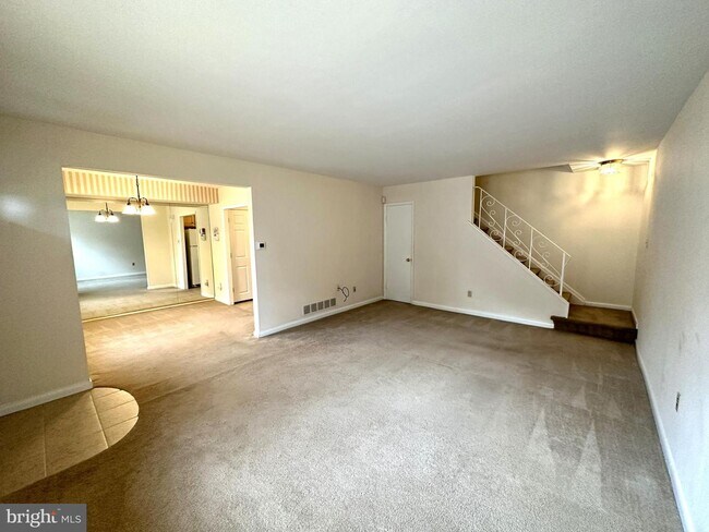 Primary Photo - 1113 Little Harbour Dr